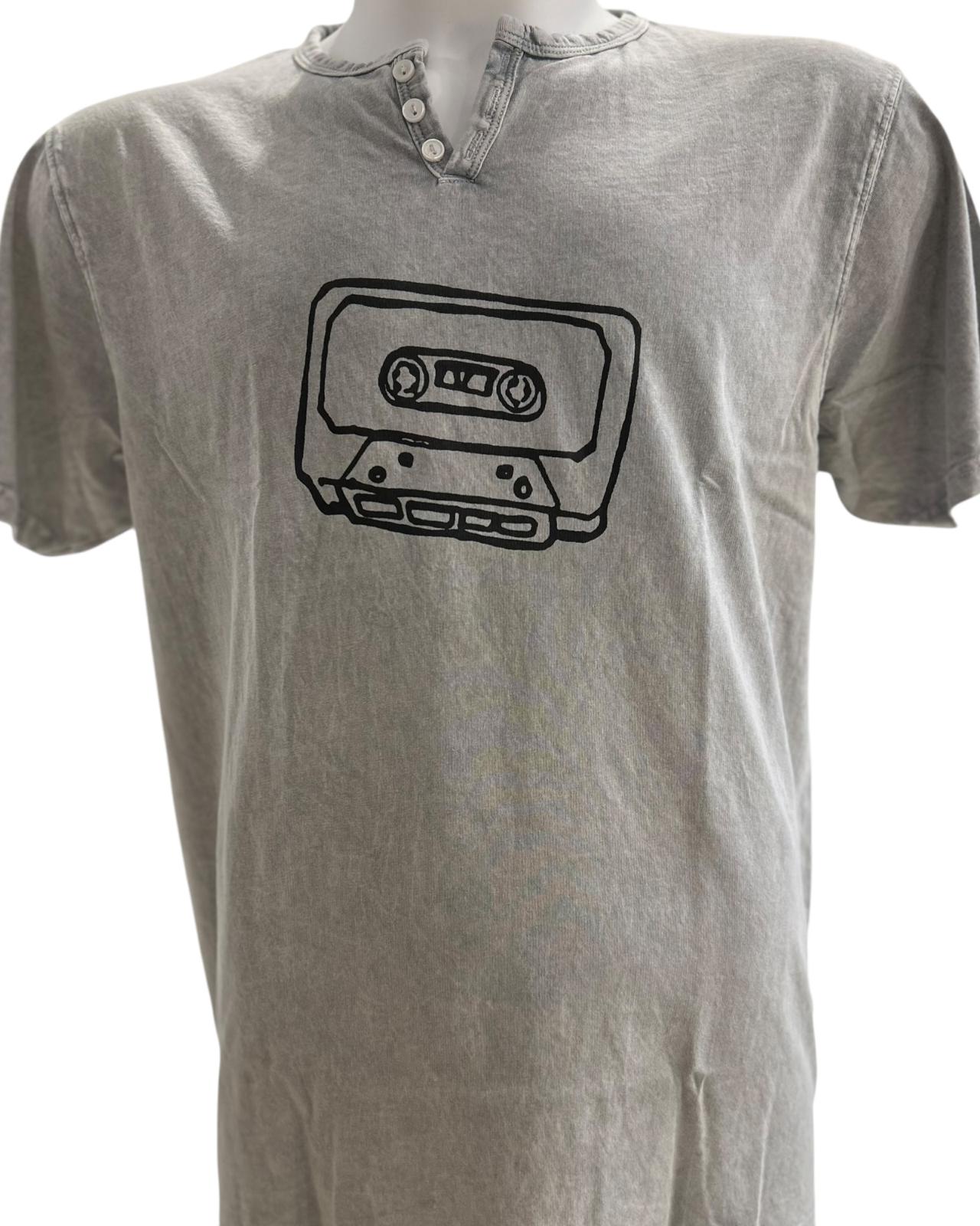 Finestreta Mediterranean T-Shirt Cassette Gris