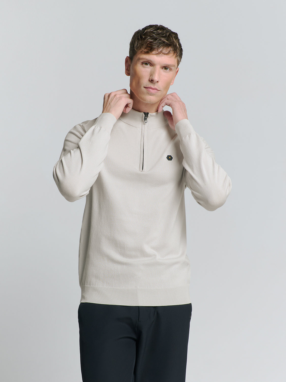 NXS Pullover Cuello Con Media Cremallera No Excess Chalk