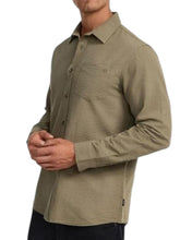 Cargar imagen en el visor de la galería, Indicode Jeans Camisa Troquelada Incaix Covert Green
