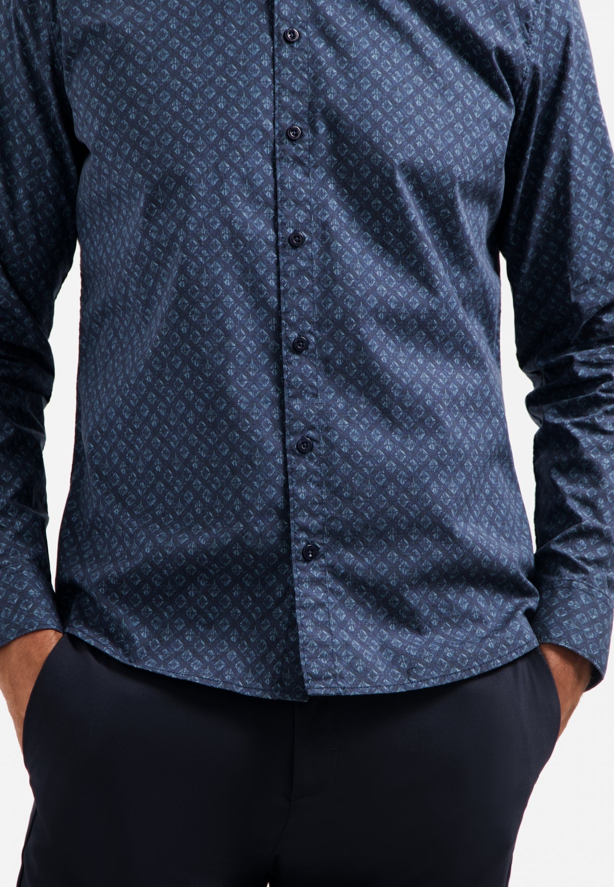 NXS Camisa Manga Larga Estampada No Excess Night