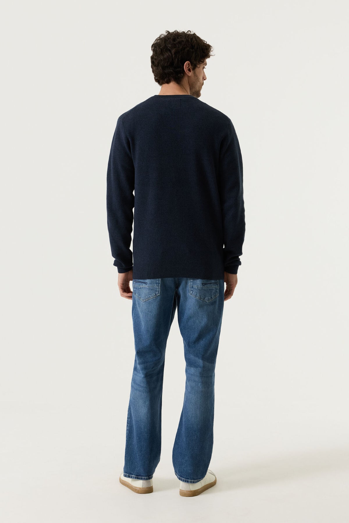 Garcia Jeans Sueter Cuello Pico Punto Azul